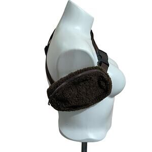 NWOT Small Brown Fuzzy Sherpa Faux Fur Belt Crossbody Bag- Cozy & Trendy‎
